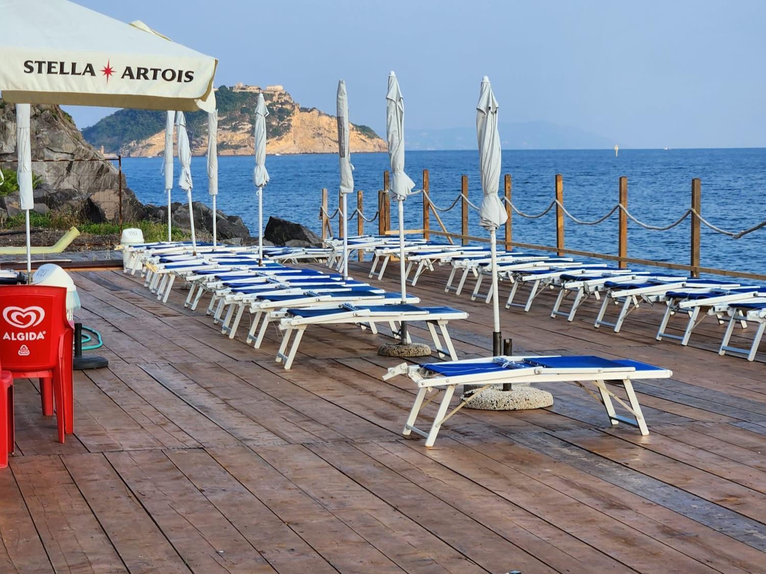 Pozzuoli 100Per100 Home Екстериор снимка