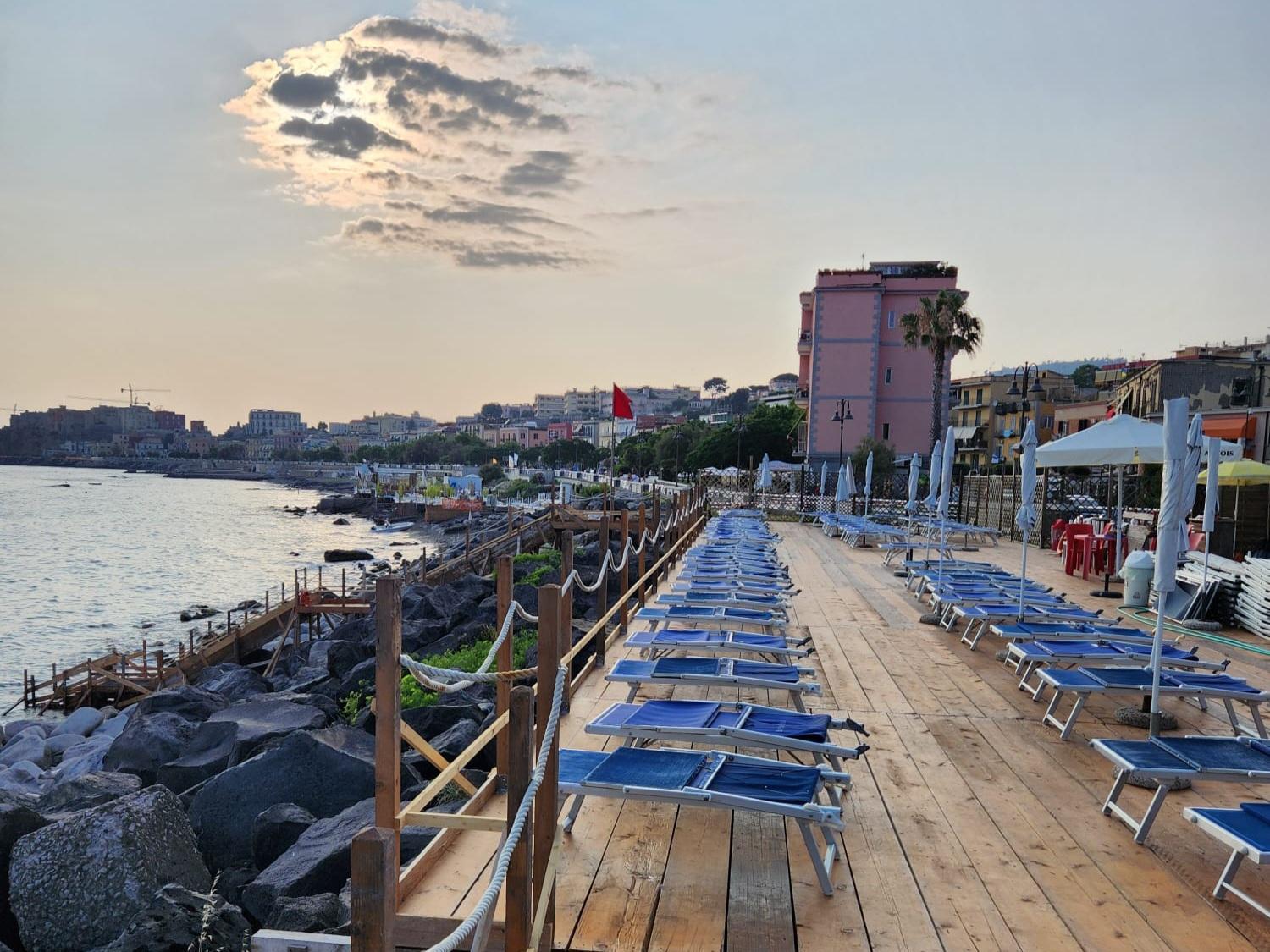 Pozzuoli 100Per100 Home Екстериор снимка